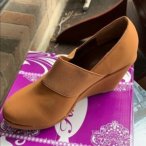 Women Wedged Heels